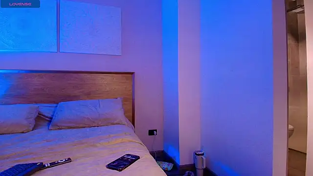 Lilylane  online show from May 2026 06:10:01 AM