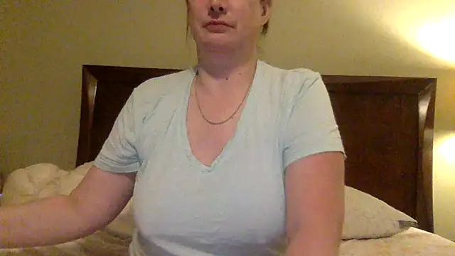 SexiLexi67780 online show from April 2026 12:32:01 AM