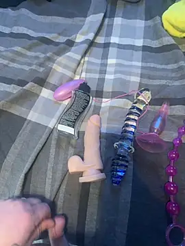 Snapshot of arcticman103 chatting on February 2026 07:34:02 PM arcticman103 online show from February 2026 07:34:02 PM