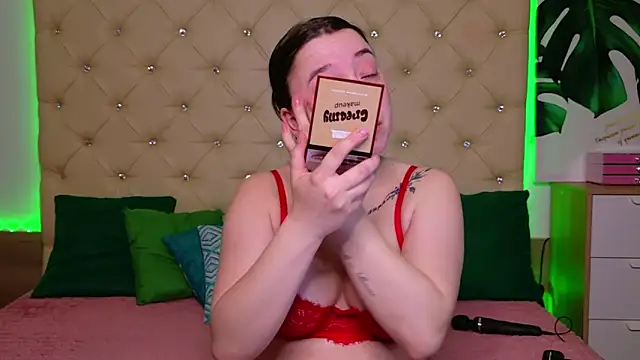 AwaMax online show from March 2026 05:46:01 AM