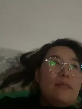 Snapshot of Youyou_12 chatting on February 2026 05:09:02 PM Youyou 12 online show from February 2026 05:09:02 PM