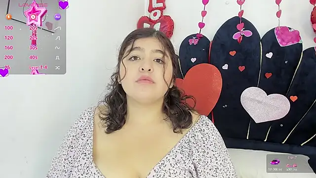 Snapshot of dahlialee chatting on February 2026 12:12:01 PM dahlialee online show from February 2026 12:12:01 PM