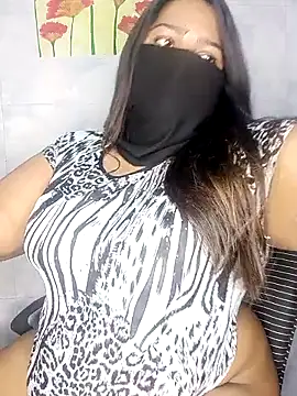 Snapshot of Cute_G chatting on April 2026 06:58:01 PM Cute G online show from April 2026 06:58:01 PM