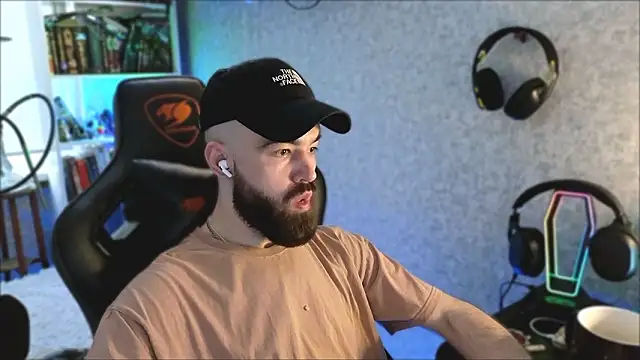  Mostly  online show from March 2026 04:42:02 AM