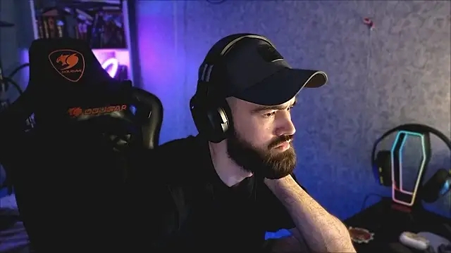  Mostly  online show from March 2026 04:12:02 PM