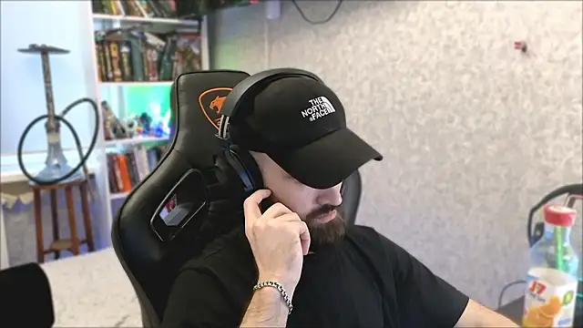  Mostly  online show from March 2026 04:19:01 AM