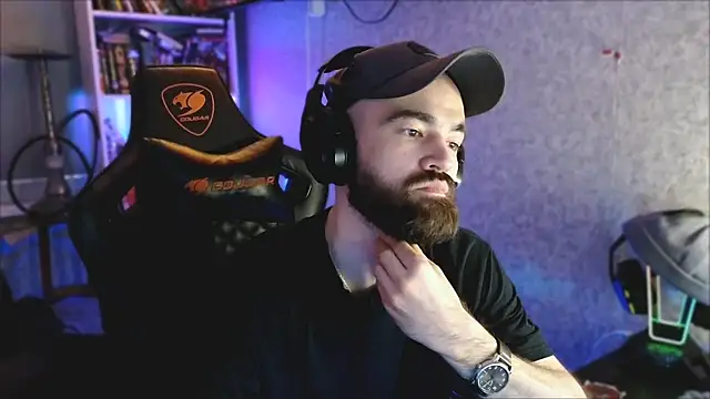  Mostly  online show from April 2026 08:02:02 PM