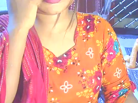 Nusrat Faria online show from May 2026 08:16:02 PM