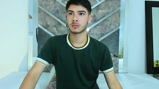 Apolo Gray online show from February 2026 04:29:02 AM