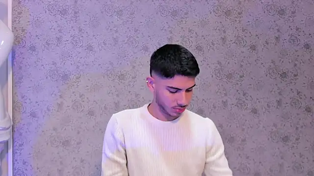 Apolo Gray online show from February 2026 06:40:02 AM