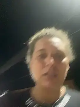 Snapshot of LoiraQuente69 chatting on February 2026 12:06:02 AM LoiraQuente69 online show from February 2026 12:06:02 AM