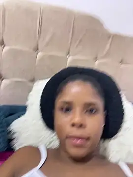 Snapshot of LIA_PARKERR chatting on February 2026 02:10:01 AM LIA PARKERR online show from February 2026 02:10:01 AM