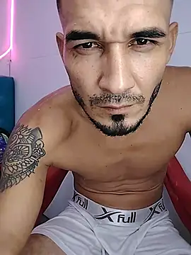 junior men22 online show from February 2026 07:14:02 PM