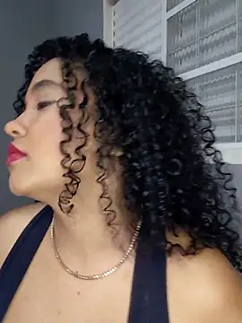 Snapshot of pandinhagamer chatting on March 2026 12:23:02 AM pandinhagamer online show from March 2026 12:23:02 AM