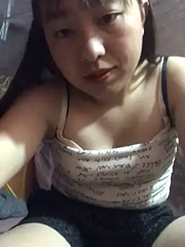 Snapshot of honeyyy110 chatting on February 2026 01:58:02 AM honeyyy110 online show from February 2026 01:58:02 AM