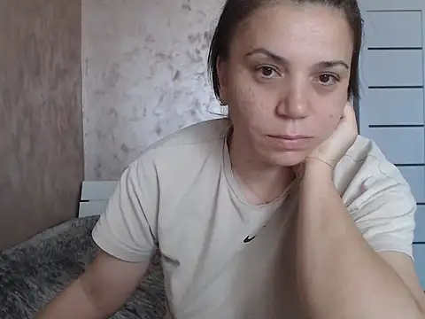 Snapshot of LorraGrey chatting on May 2026 01:41:01 PM LorraGrey online show from May 2026 01:41:01 PM