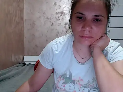 Snapshot of LorraGrey chatting on May 2026 07:59:02 PM LorraGrey online show from May 2026 07:59:02 PM