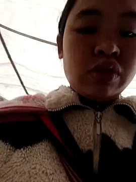 Snapshot of Jyllyy chatting on February 2026 03:05:02 AM Jyllyy online show from February 2026 03:05:02 AM