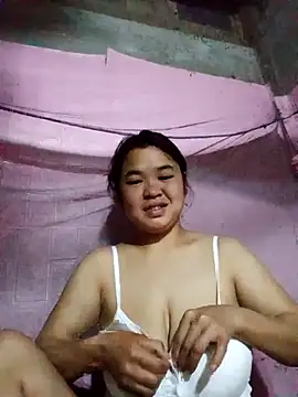 Snapshot of Jyllyy chatting on February 2026 11:08:02 PM Jyllyy online show from February 2026 11:08:02 PM