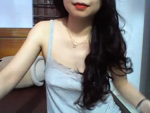 Snapshot of NinaKey chatting on April 2026 01:41:01 AM NinaKey online show from April 2026 01:41:01 AM
