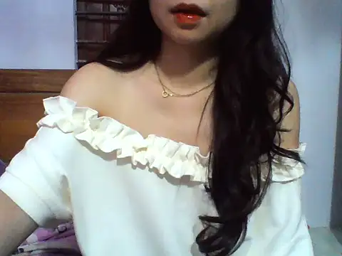 Snapshot of NinaKey chatting on May 2026 08:30:01 AM NinaKey online show from May 2026 08:30:01 AM