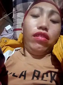 hot-luna- online show from February 2026 10:03:02 PM