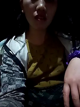 hot-luna- online show from February 2026 12:45:01 PM