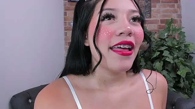 Snapshot of foxy_vera chatting on March 2026 11:05:01 AM foxy vera online show from March 2026 11:05:01 AM