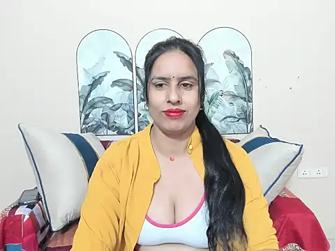 sara conorr online show from March 2026 03:45:02 AM