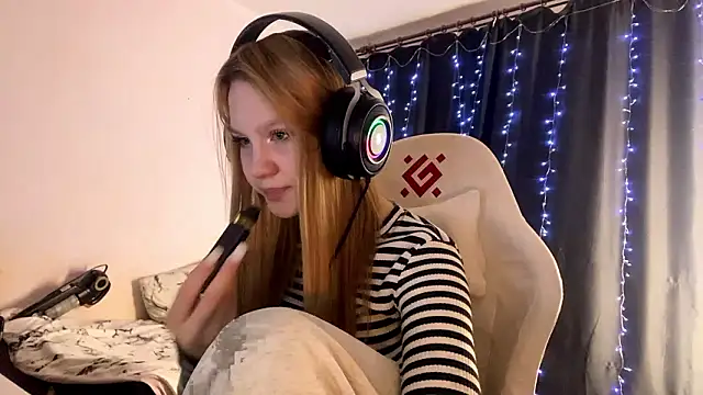 axin burnell online show from March 2026 05:27:01 PM