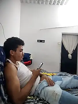 Snapshot of NikoHot_anatole chatting on March 2026 03:08:01 AM NikoHot anatole online show from March 2026 03:08:01 AM