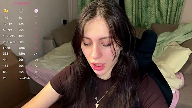 lunawho online show from May 2026 08:14:02 PM