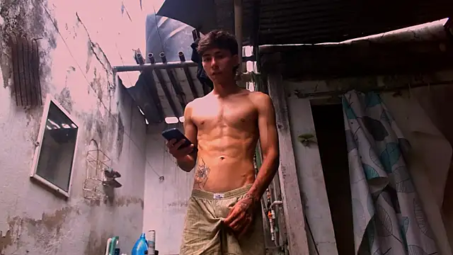 FlexxPrimee online show from April 2026 08:47:01 PM