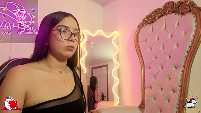 Snapshot of MILAH_TAY chatting on February 2026 11:40:01 AM MILAH TAY online show from February 2026 11:40:01 AM