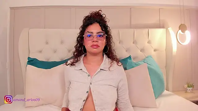 amanda rios online show from April 2026 09:41:02 PM