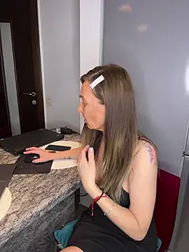 DivineAmely online show from March 2026 08:24:02 PM