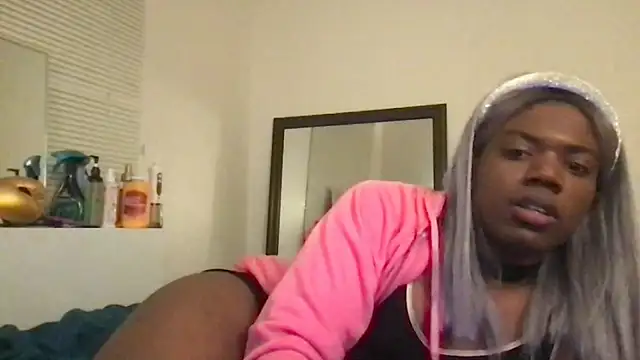 frenchiego online show from March 2026 04:27:01 AM