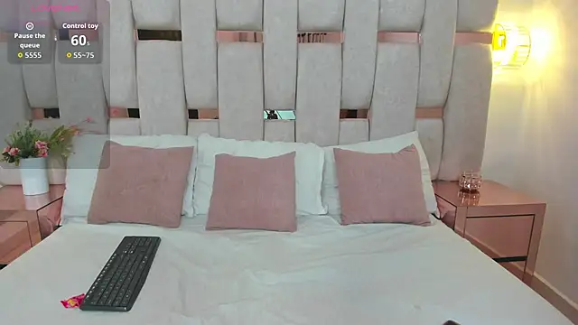 Snapshot of _luna_rossee_ chatting on February 2026 09:56:02 PM luna rossee online show from February 2026 09:56:02 PM