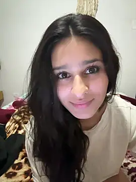 Snapshot of madison90 chatting on May 2026 01:45:02 AM madison90 online show from May 2026 01:45:02 AM