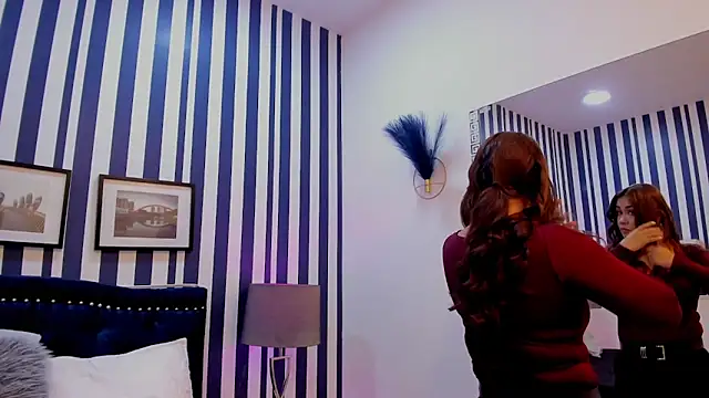 TherezaLarson online show from April 2026 11:43:01 AM