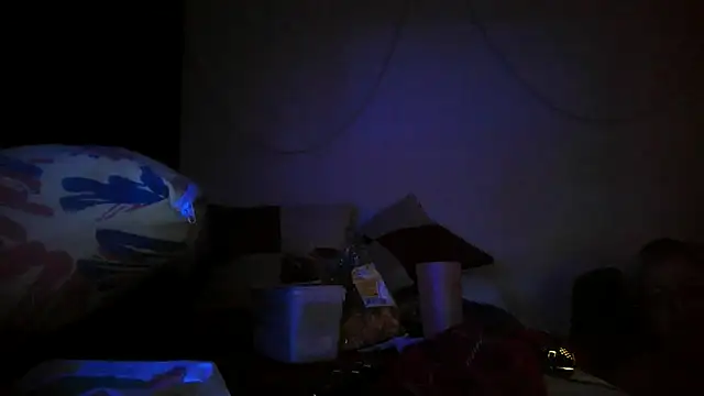 bialoba7 online show from October 2025 06:52:01 PM