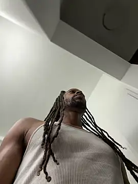 Snapshot of BIG11ONDECK chatting on February 2026 05:44:01 AM BIG11ONDECK online show from February 2026 05:44:01 AM