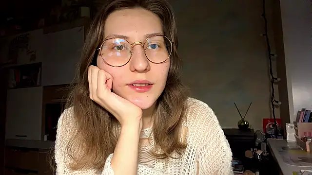 Miaaa Moon online show from March 2026 04:24:01 PM