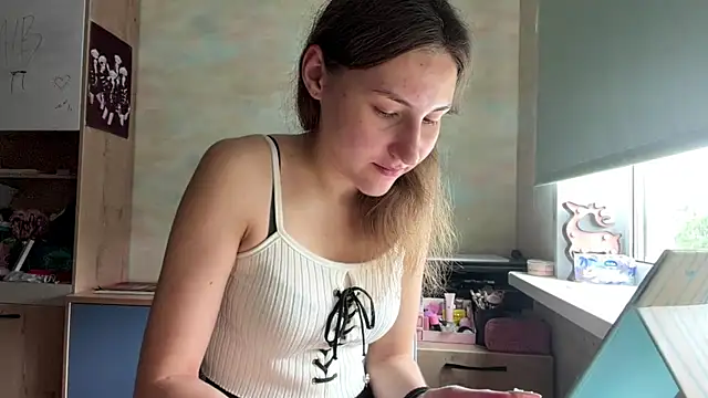 Miaaa Moon online show from July 2026 06:50:01 AM