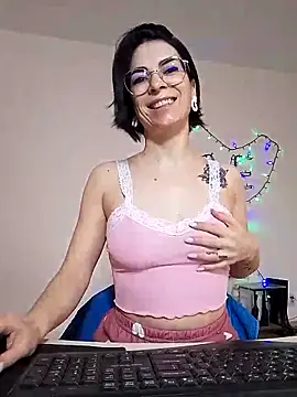 emacandy online show from April 2026 05:41:02 AM