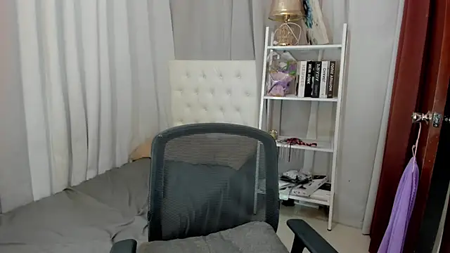 urtwinkjoshx online show from March 2026 04:25:01 AM