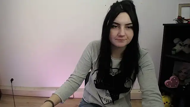 Snapshot of TurnMe_On chatting on February 2026 12:24:01 PM TurnMe On online show from February 2026 12:24:01 PM