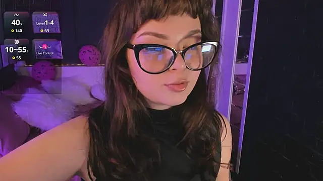 Snapshot of Maykinkya chatting on February 2026 01:50:02 PM Maykinkya online show from February 2026 01:50:02 PM