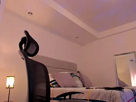 chris morgan7 online show from February 2026 10:25:02 PM