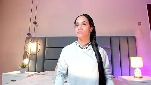 Snapshot of CelesteQueeen chatting on February 2026 11:50:02 AM CelesteQueeen online show from February 2026 11:50:02 AM